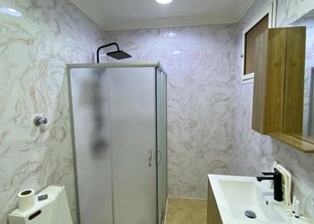 شقة بغرفتين نوم وصالة 