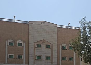 استديو هادئ بدخول ذاتي 