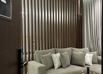 استديو بتصميم مودرن ودخول ذاتي 