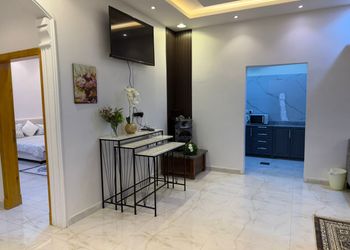شاليه بسطح اخضر و ركن شواء