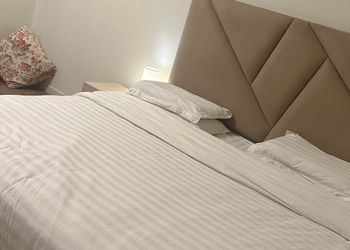 استديو بسرير ماستر وتلفزيون
