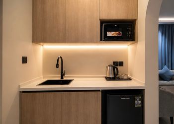 شقة بغرفة نوم وصالة 