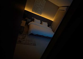 استديو بسرير ماستر