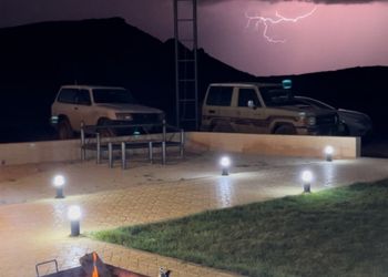 استراحة بمجلس وجلسة خارجية 