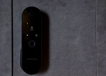 استديو بسرير ماستر وأثاث مريح 