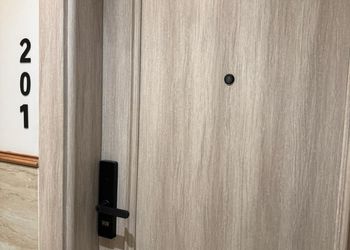 شقة بغرفة نوم وصالة بدخول ذاتي 