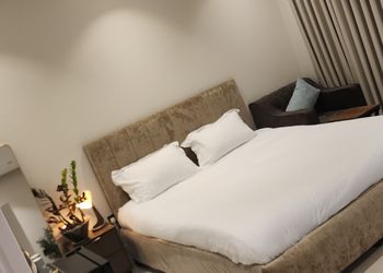 استديو بسرير ماستر ودخول ذاتي
