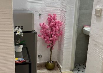 استديو بسرير ماستر وجلسة جانبية 