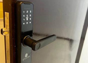 استديو بسرير ماستر ودخول ذاتي