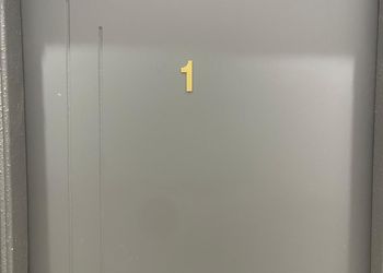 استديو هادئ بسرير ماستر 
