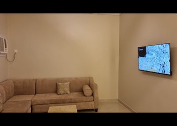 شقة بغرفة نوم وصالة 