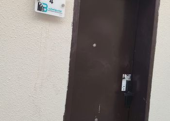 استديو بسرير ماستر وجلسة جانبية 