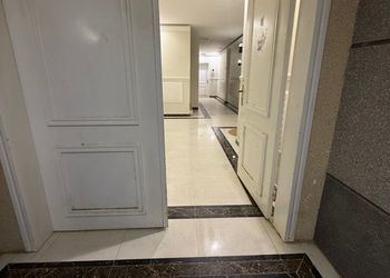 استديو هادئ بسرير ماستر 
