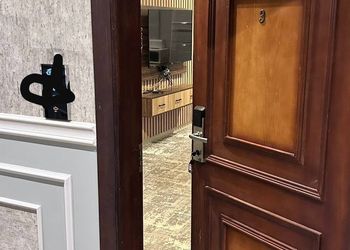 استديو بأثاث مريح وبسيط 