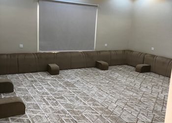استراحة بمسبح بألعاب مائيه 