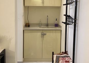 استديو هادئ بسرير ماستر