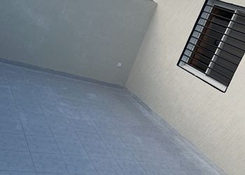 استراحة بمجلس وفناء خارجي 