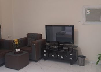 غرفة نوم واحدة مع دورة مياه