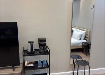 استديو مميز بدخول ذاتي