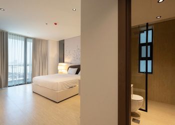 شقة انيقة بغرفتين نوم وصالة