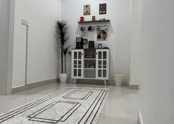 شقة هادئه بصاله وغرفه نوم 