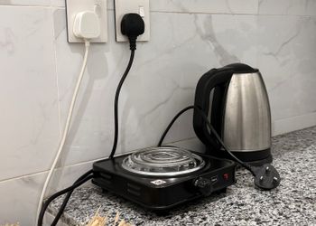 شقة بصالة وغرفة نوم