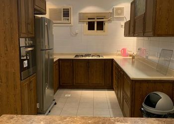 استراحة بملعب ومسبح