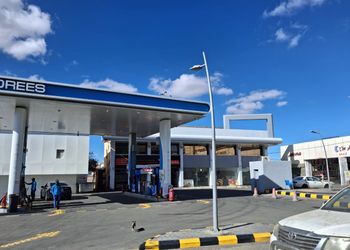 استديو بأثاث مريح وبسيط