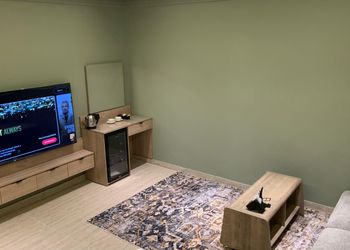 استديو هادئ بسرير ماستر 