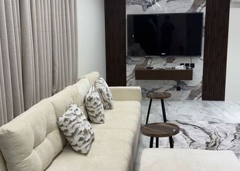 شقة بغرفة جلوس وغرفتين نوم 
