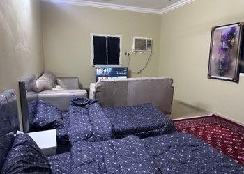 استوديو بسريرين فردية دخول ذاتي