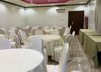 استراحة بمجالس وجلسة خارجية 