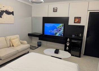 استديو بدخول ذاتي وسرير مريح 