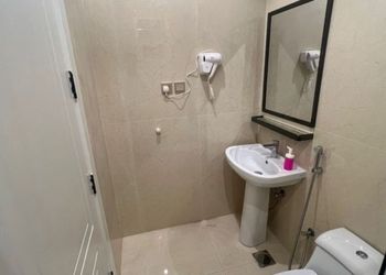 استديو هادئ بسرير ماستر 