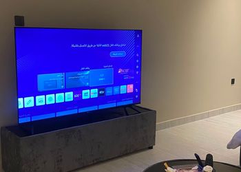 استديو بسرير ماستر و جلسة جانبية