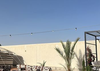 شاليه بمسطح اخضر