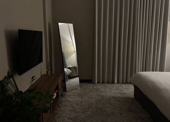 استديو هادئ بسرير ماستر 