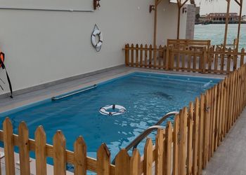 شاليه بثلاث غرف نوم واطلاله على البحر 