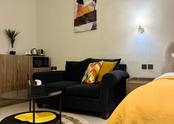 استديو بسرير ماستر ودخول ذاتي