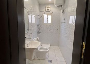 شقة  بصالة جلوس وغرفة نوم