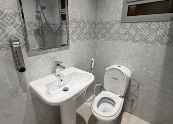شقة بغرفتين نوم وصالة 