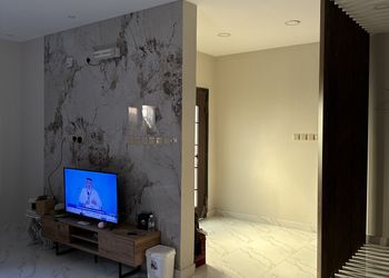 استديو بسرير ماستر وجلسة 