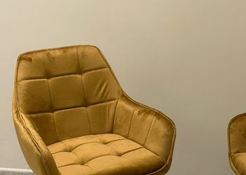 استديو بسرير ماستر وجلسة جانبية