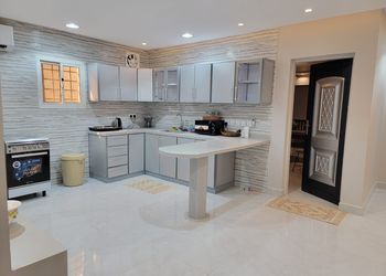استراحة بمجلس وفناء خارجي 