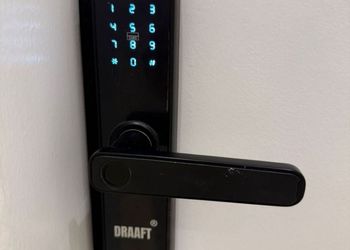 استديو بسرير ماستر ودخول ذاتي