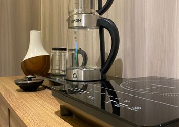 استديوبسرير ماستر  وفناء خارجي 