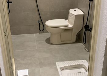شقة بغرفة معيشة وغرفتين نوم 