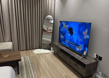 استديو هادئ بسرير ماستر 