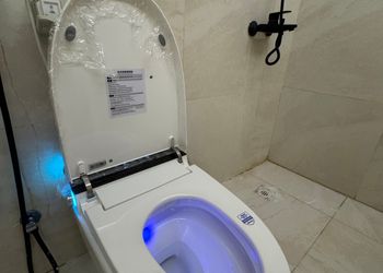 شقة بصالة وغرف نوم