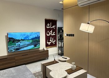 شقة بغرفتين نوم وصالة